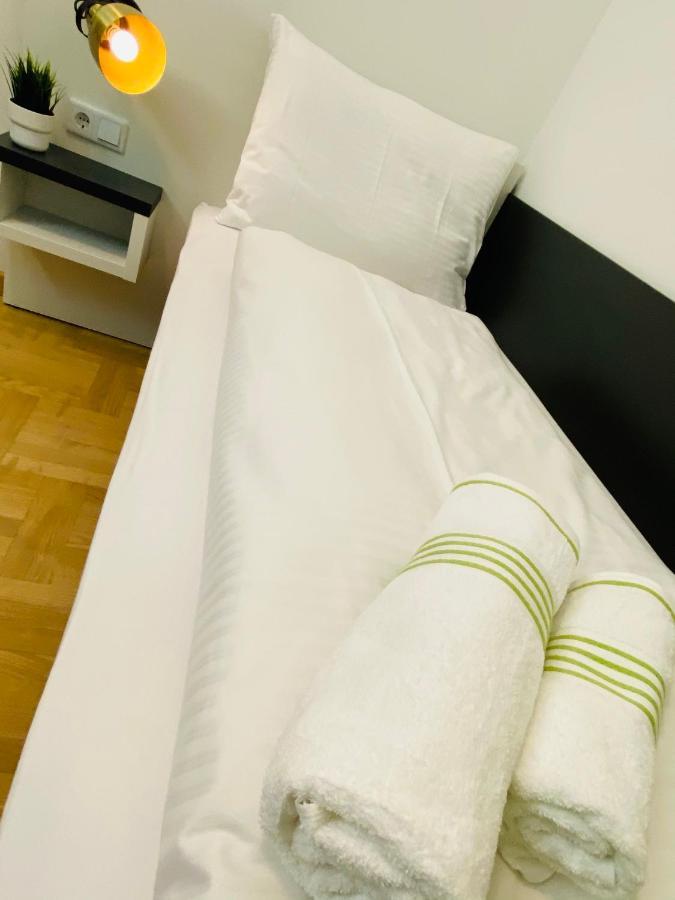 Bestprice Hotel Aachen Hauptbahnhof Exterior foto